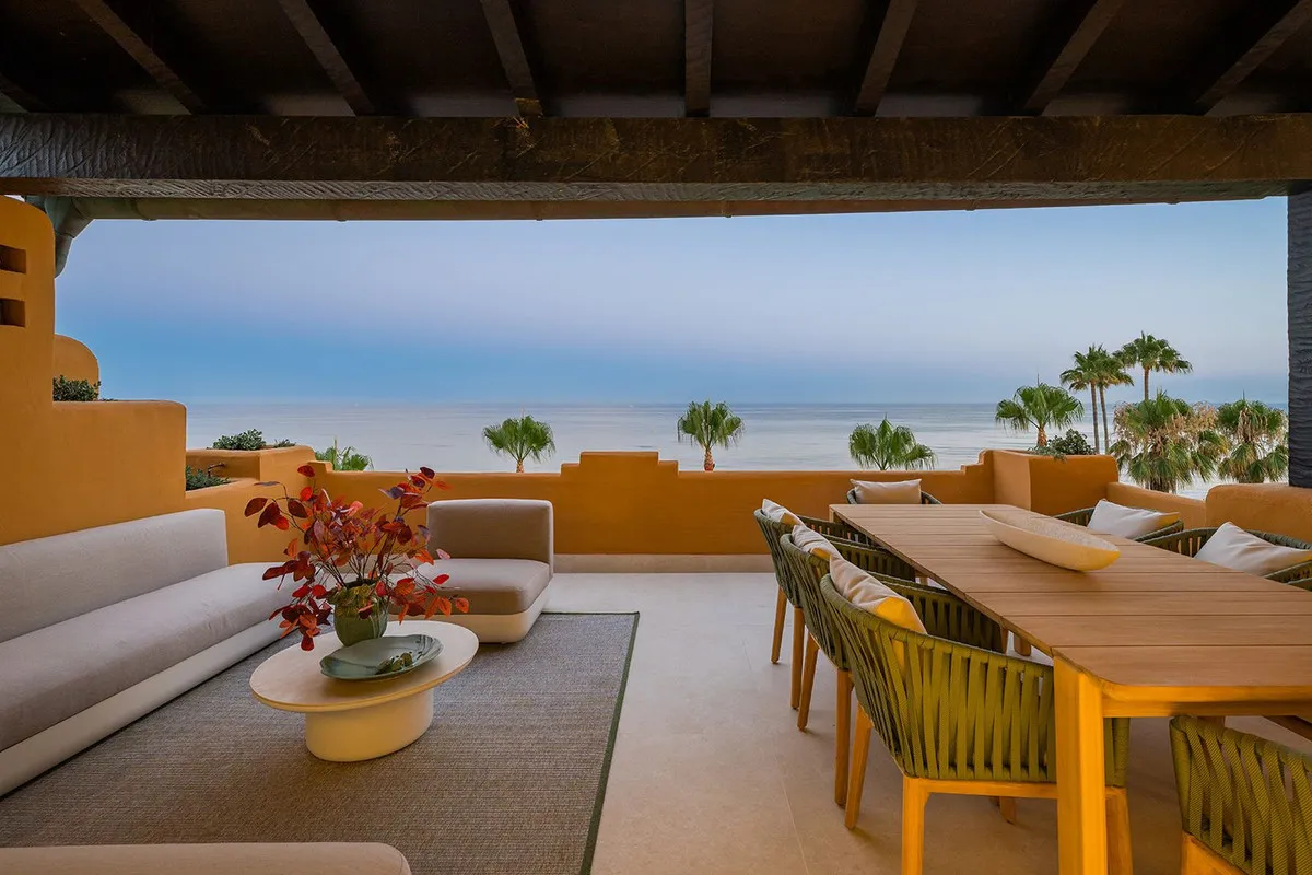 b04b41f6-535d-474e-b3ca-b81d6d71d19b