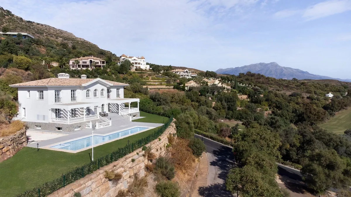 Elegant Andalusian Villa Retreat in Benahavis