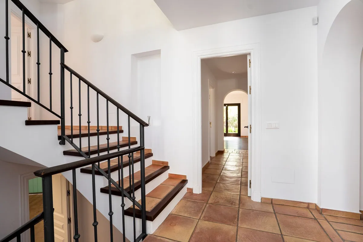 18aba544-d5ae-4c64-a742-f98ad6459865