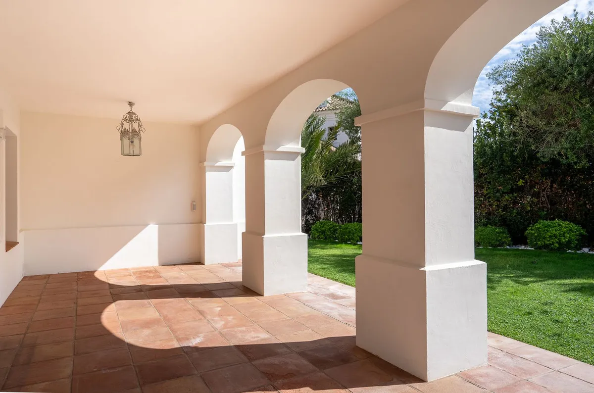 327d3ef0-c816-4ef1-9c8c-c2441000020f