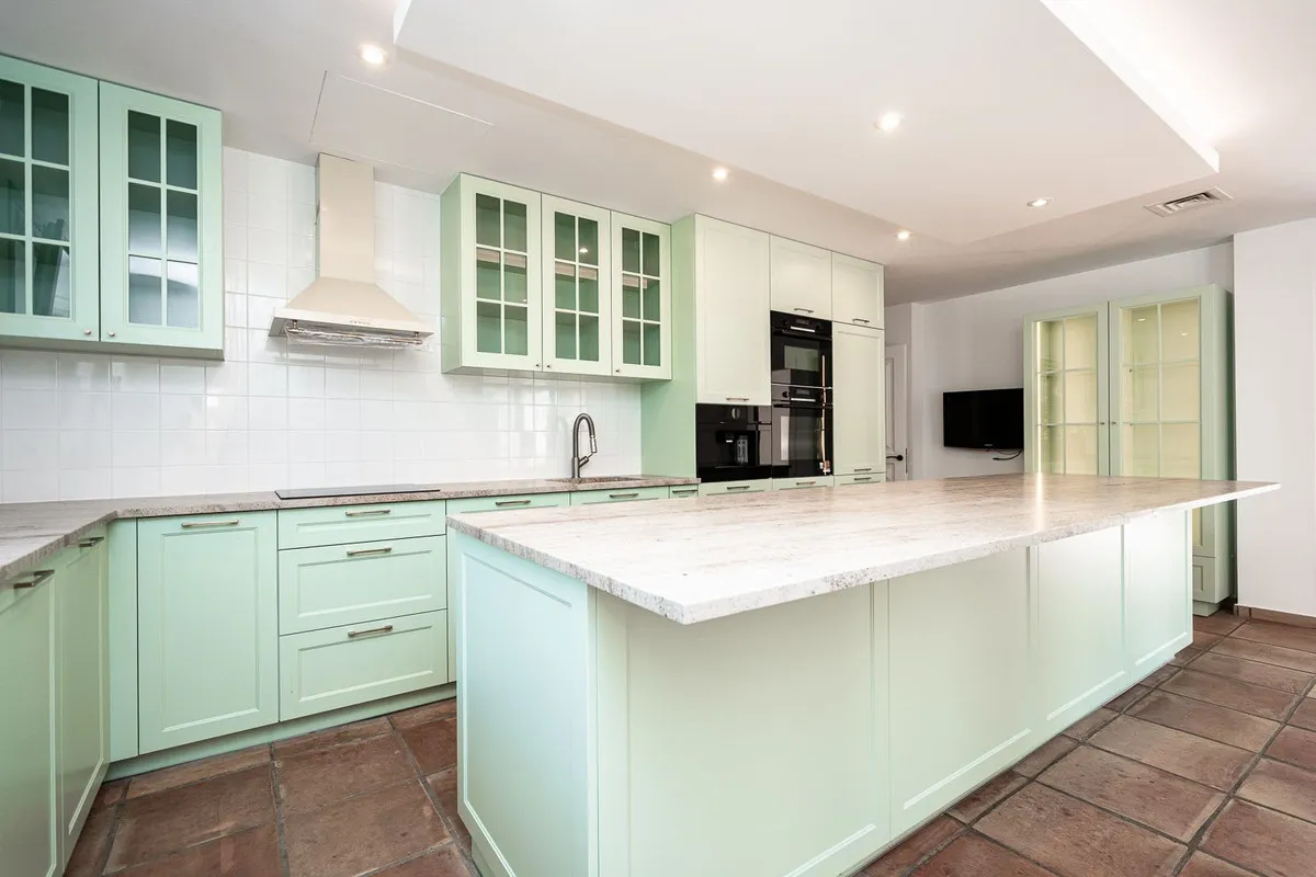 43b7a12b-9abf-4a0e-9162-ae0ddebd684c