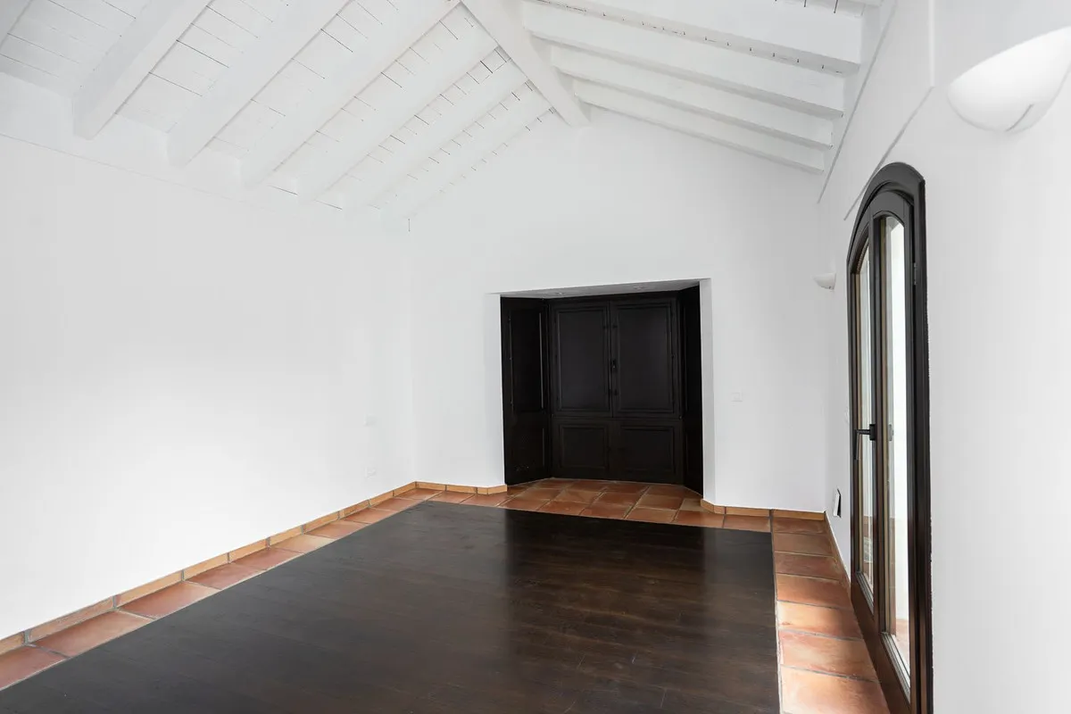 9231b467-31ec-4b48-8d40-3bbf833ecc23