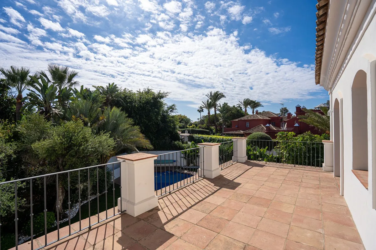 fe34cc8a-6cca-4dd2-aa28-b827b325871e