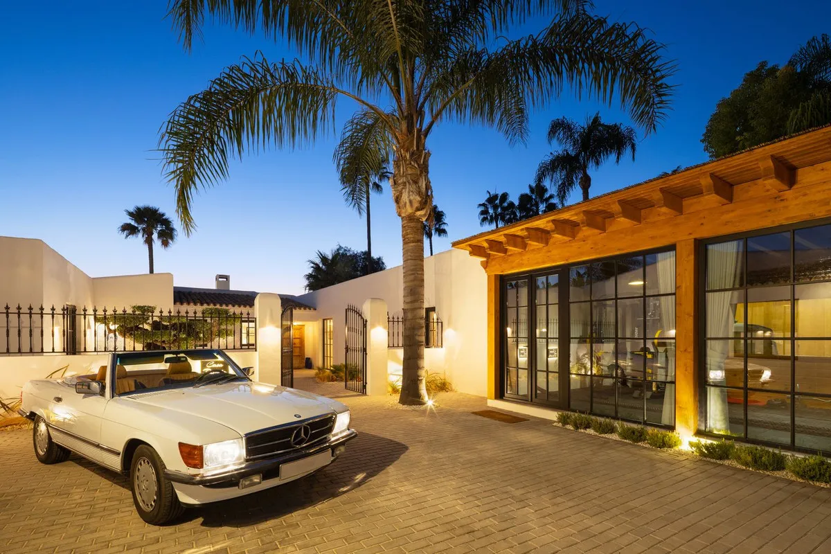 c2c0346c-0bbd-49bd-b380-71966e023c08