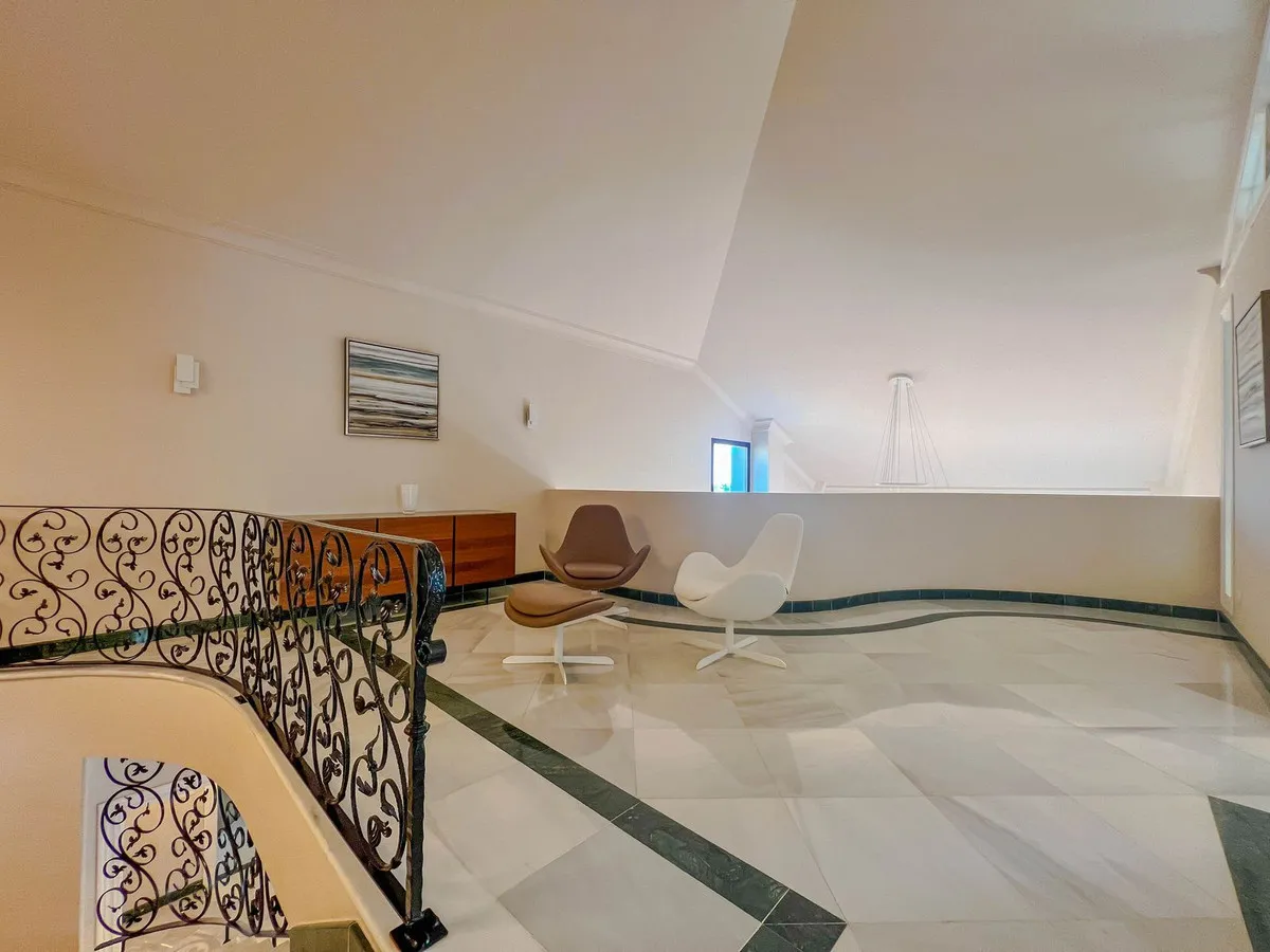 3d6c1d06-46bb-44d4-a8c5-a0de9e8df3a3