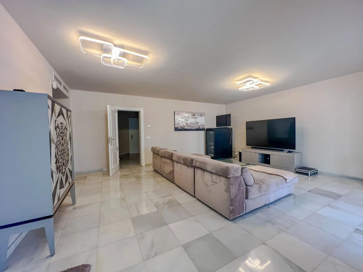 4d9359e3-7132-487c-95a2-799264744111