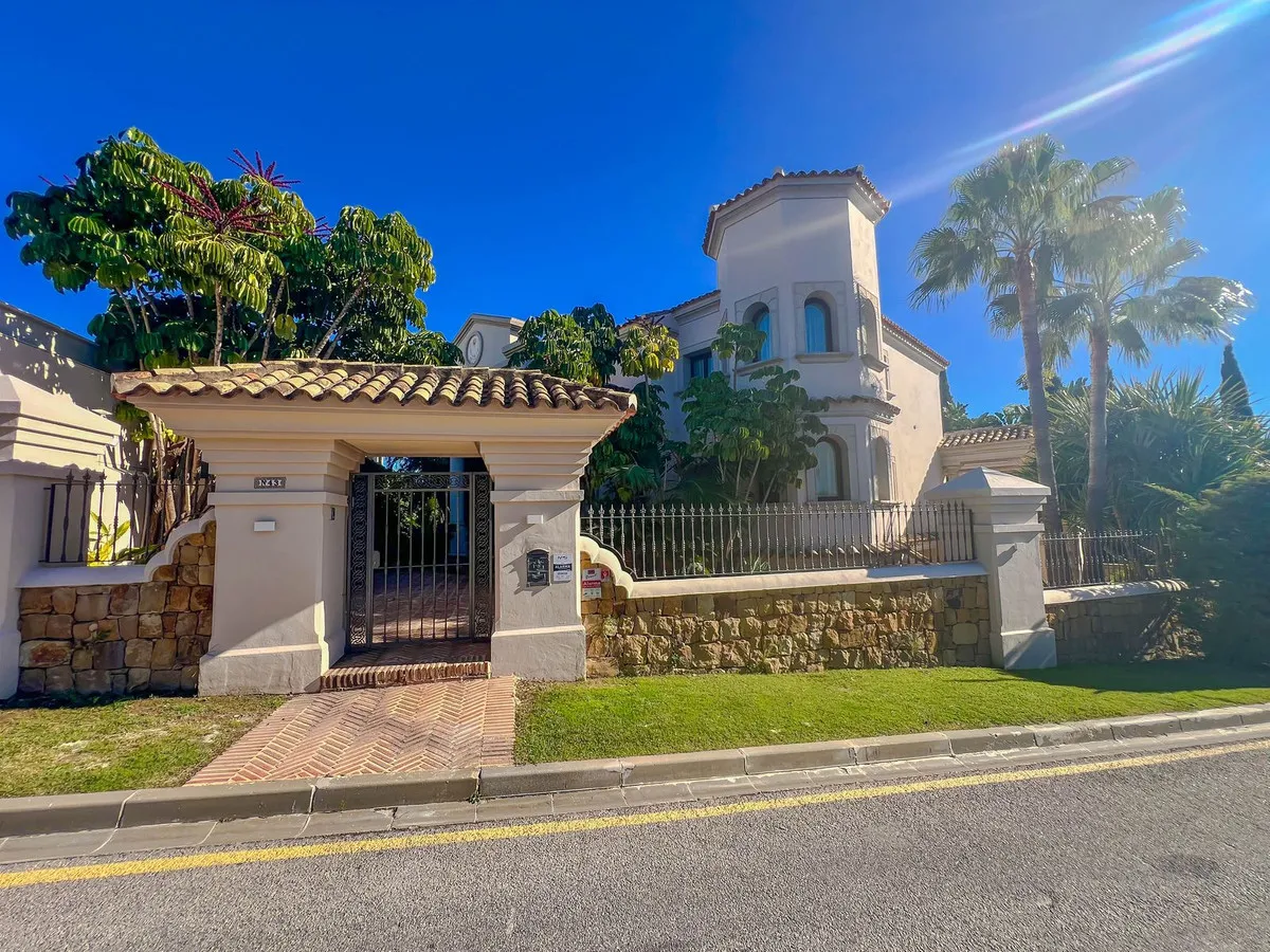 6c4138a5-5ed6-4ca9-aaa7-ad7f18d0b1c2