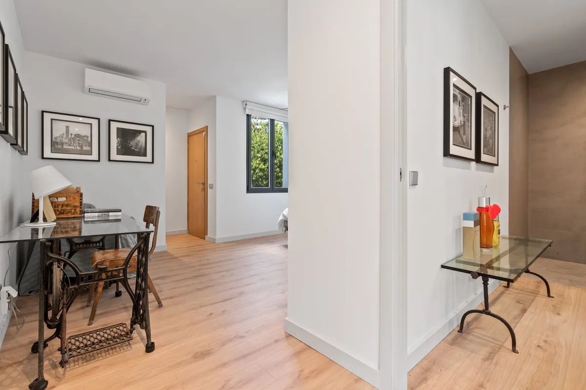 9a1ca767-5656-4c88-b0b4-ea97665931df