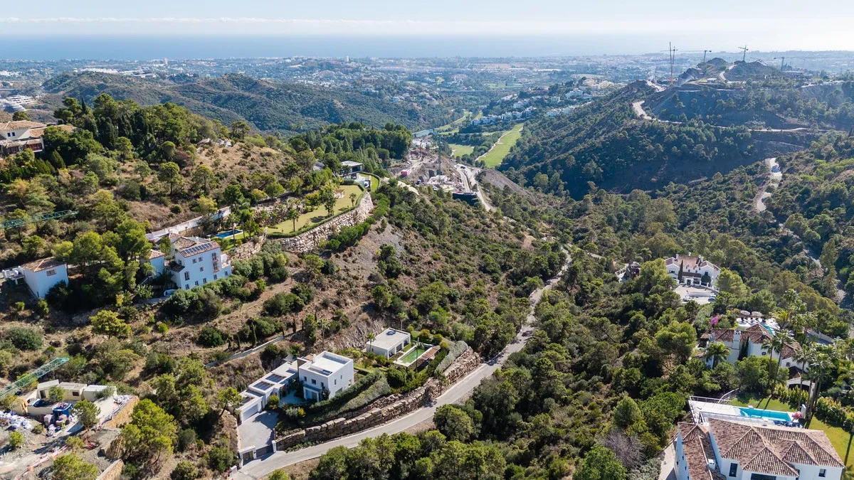 cbd6b096-3483-4b99-8cbe-410b1ff36cc3