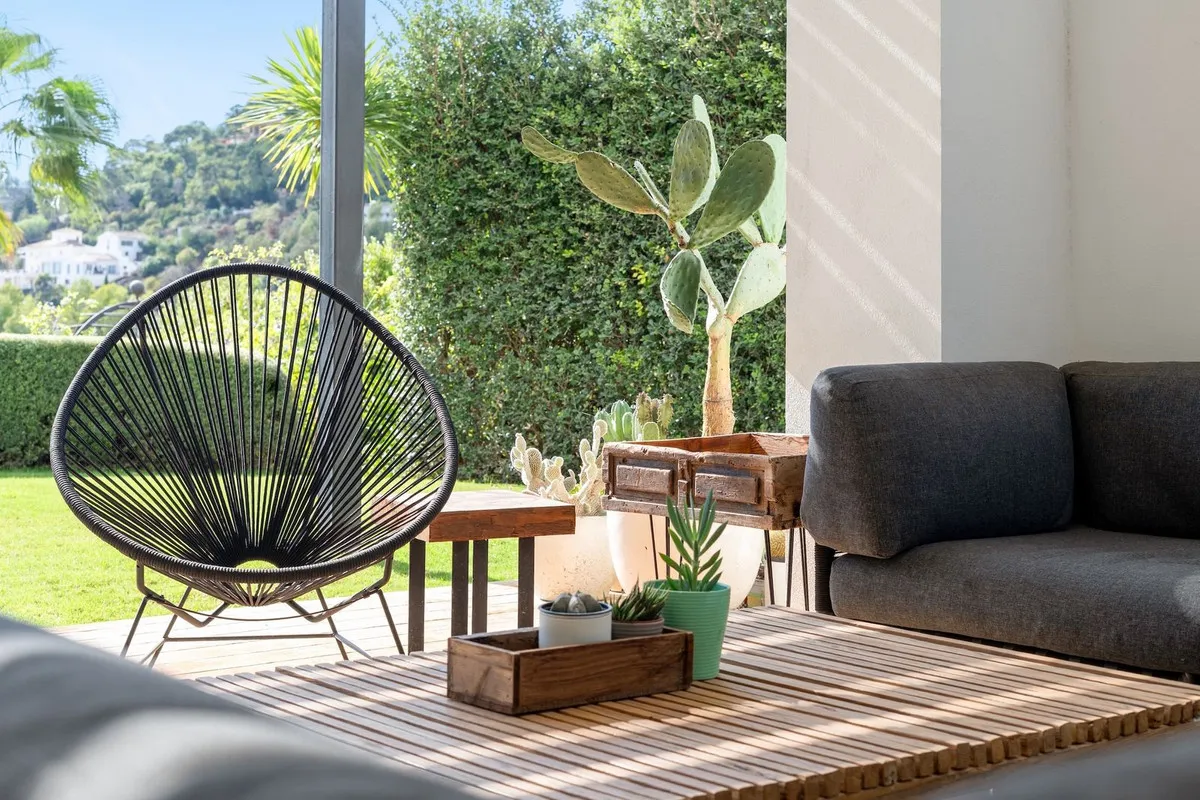 f1d63366-f2bc-4c37-a635-45b650aacea2