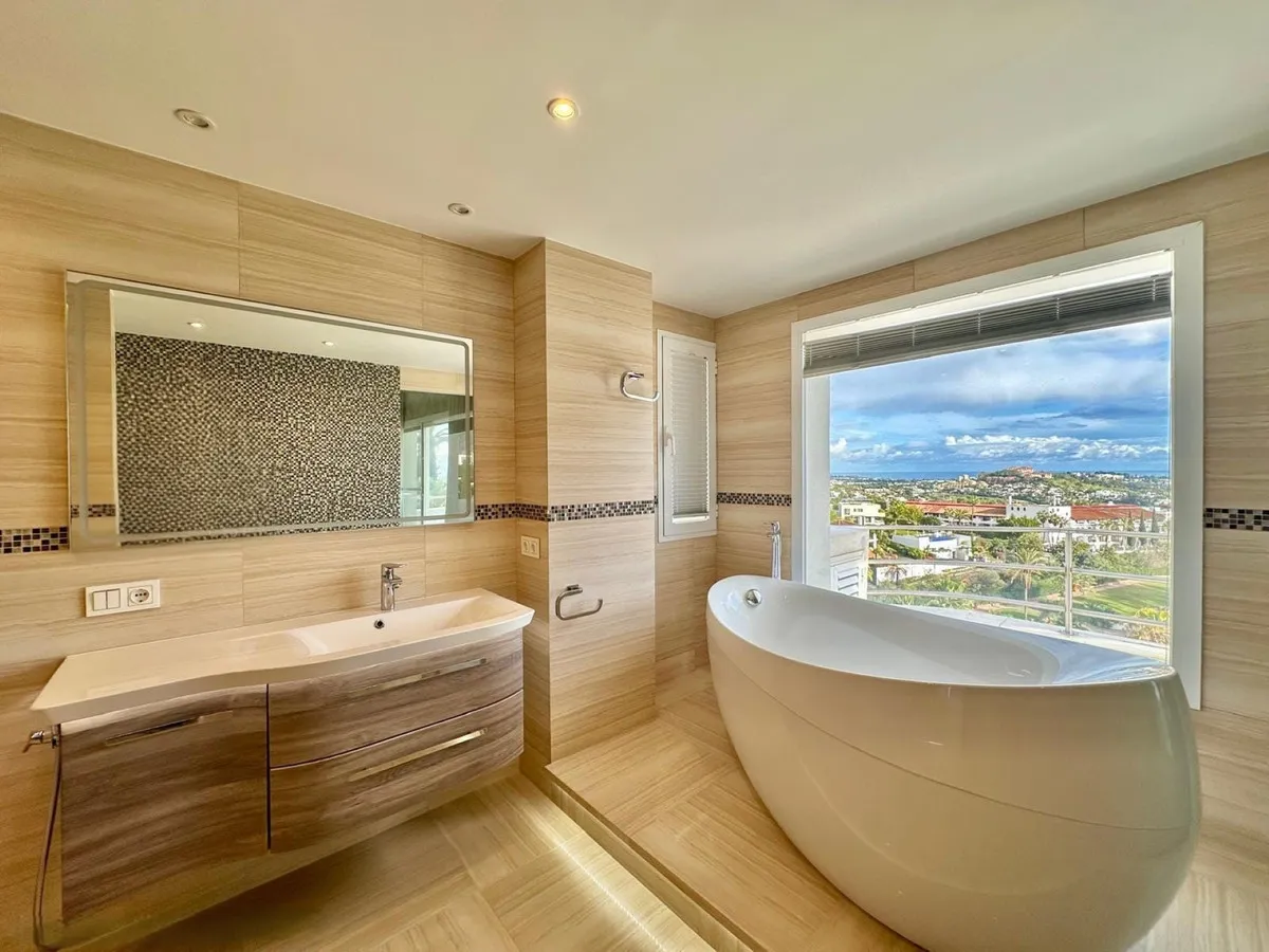 3530da31-5279-4c6c-bdf5-08f1fd7e479b