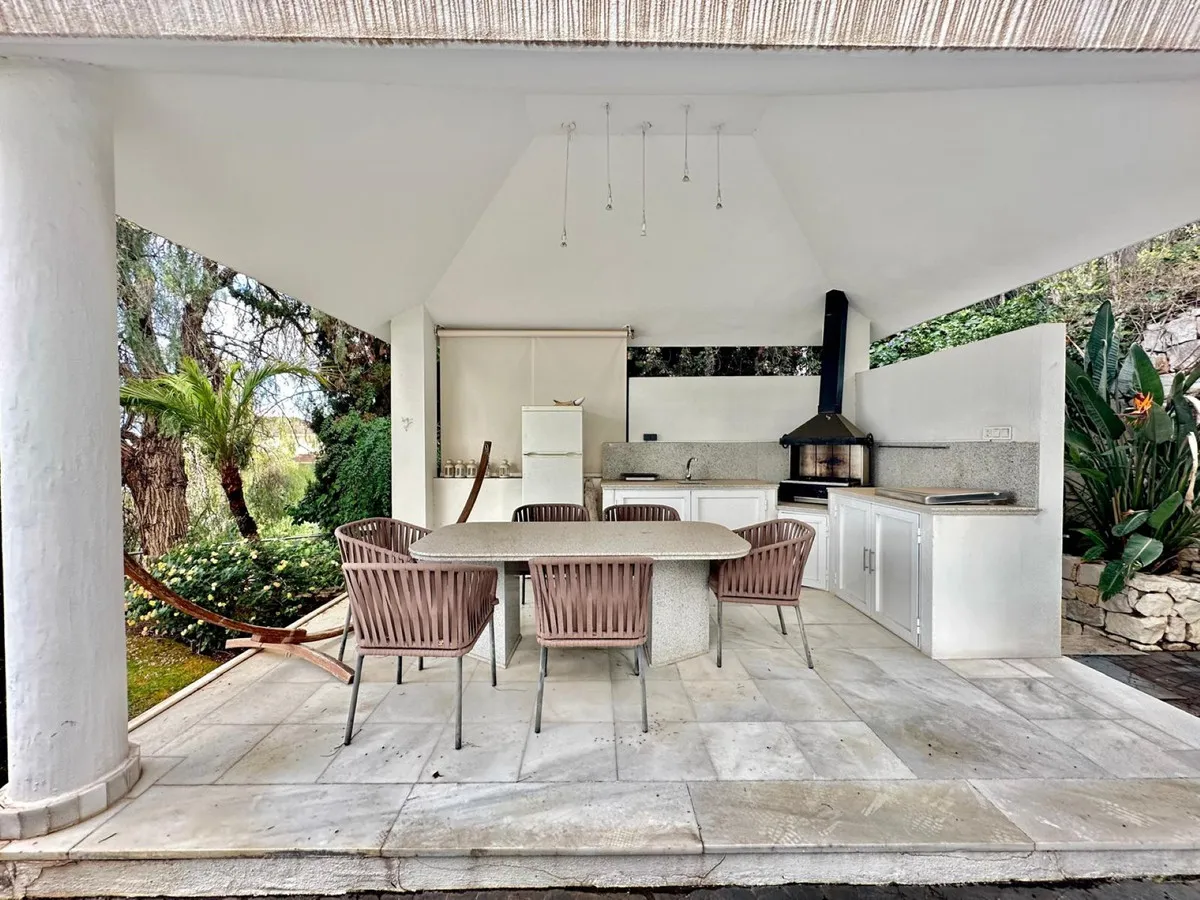 3c5b6701-6579-4c74-8156-cfc184c381de