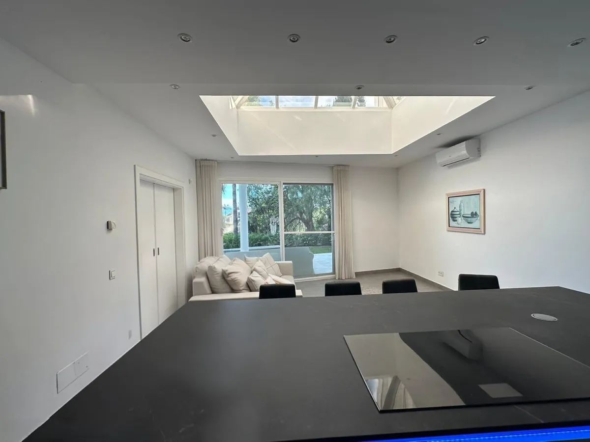 79b41c8d-6303-4269-83b2-f633aa7d6999