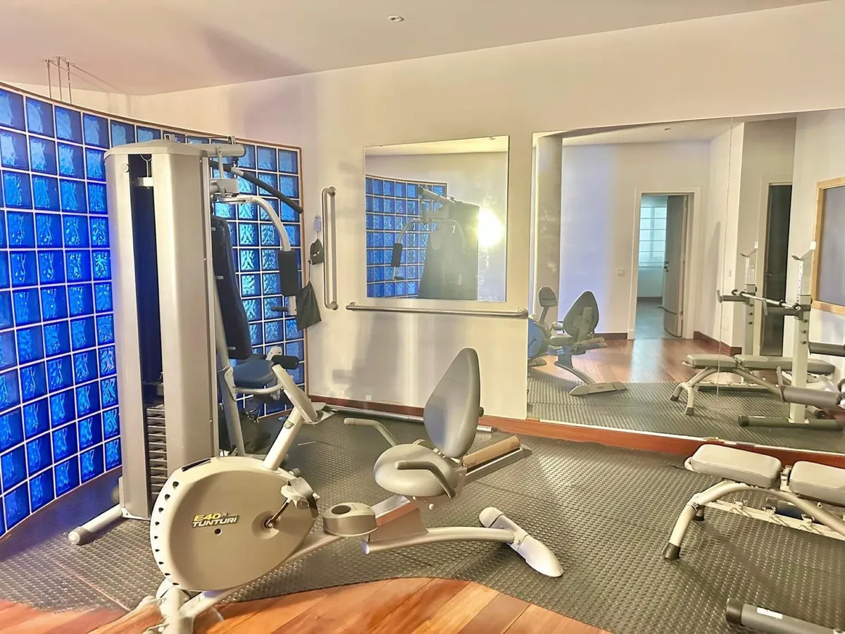 c1b083ed-d112-4a12-81b4-695229c2acec