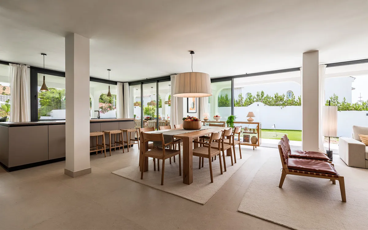 4833b251-0a81-4c0a-8fb8-fa6cde2bfa9e