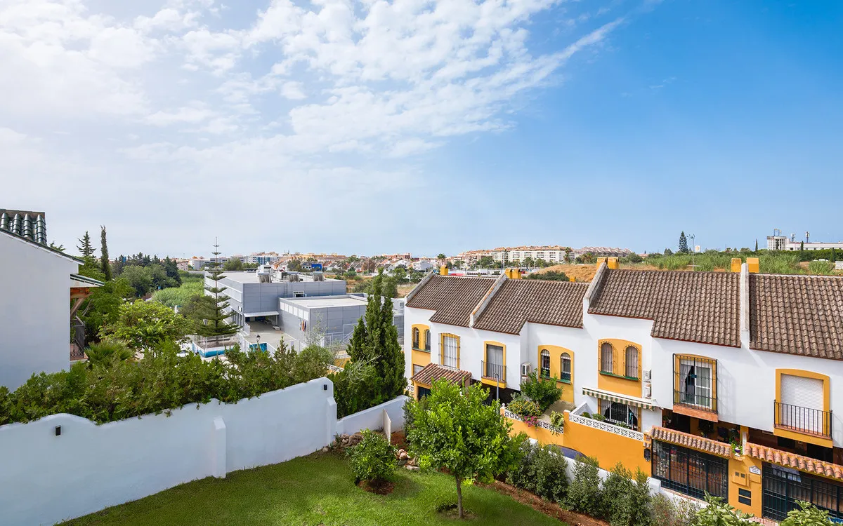 816b7ae9-bb3e-4011-8555-01e23758f61d