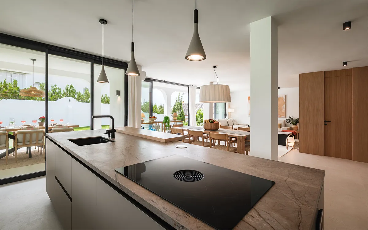 bbb1fee6-43d8-444c-af91-da8e11e39b1b