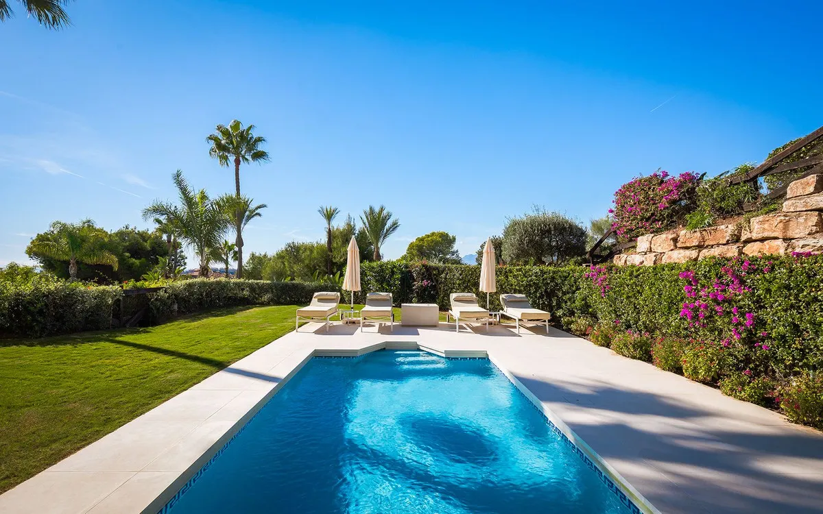 31b3aec6-747d-474f-a03f-f101136d959c