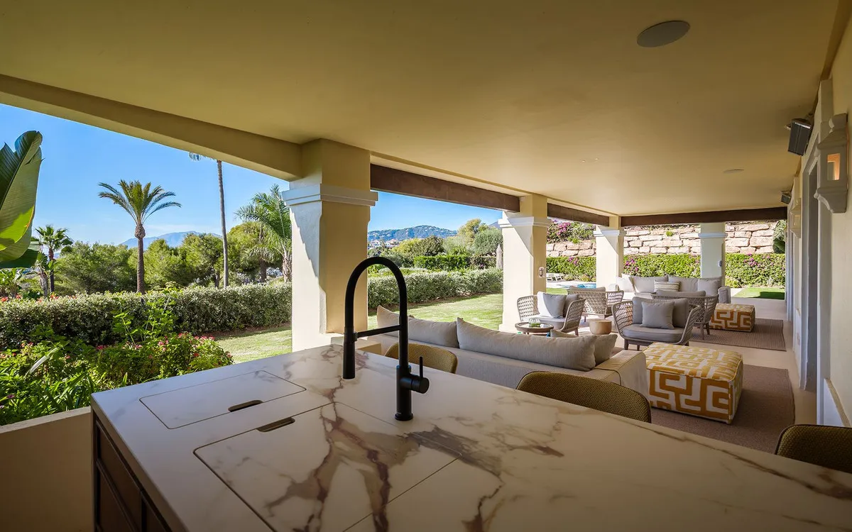 51a8137a-c797-423a-a4a0-4a8c79c27c40