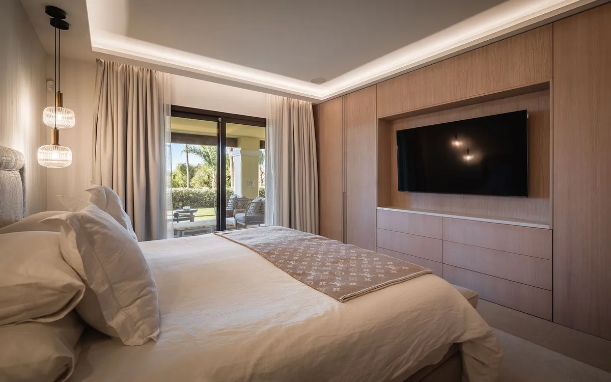 73d875e7-bc5d-4000-b6c4-19699acb290b