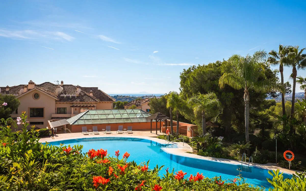 80302b0c-0cdb-43ec-ba42-ed42bdd27d47