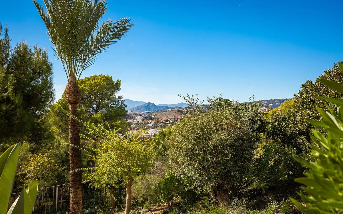 aa92ca19-a723-4f94-8667-6669eda4ecf6