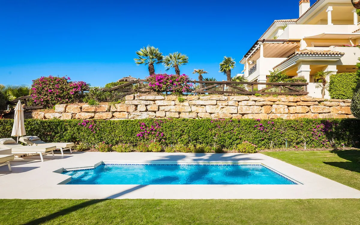 b8efaa6a-44de-43da-9598-2c915931d101