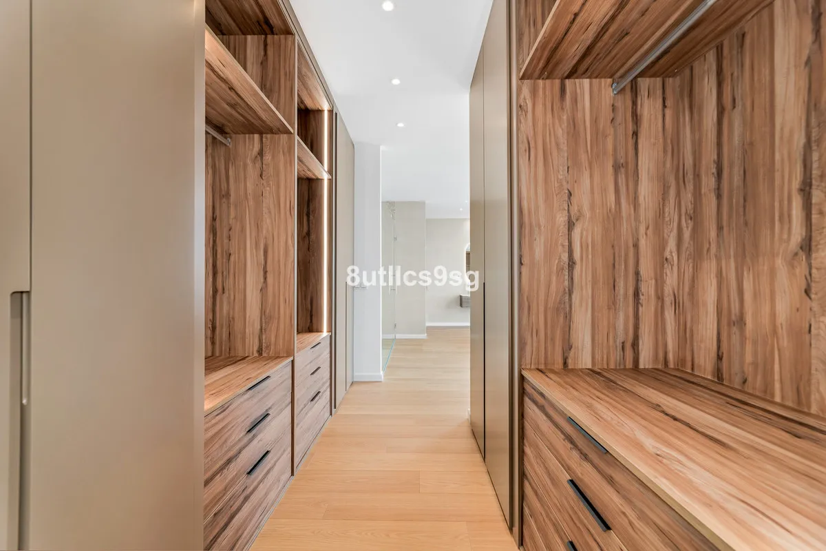 da666423-c9ac-4dd4-b0b8-50f83b4f6229