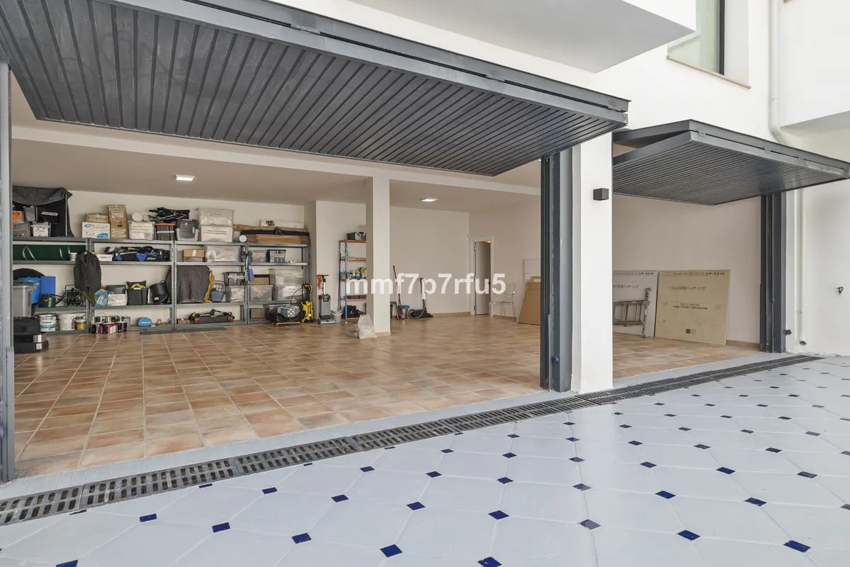 3fadb9f2-f417-4a2a-84ff-8d8e3aa18623