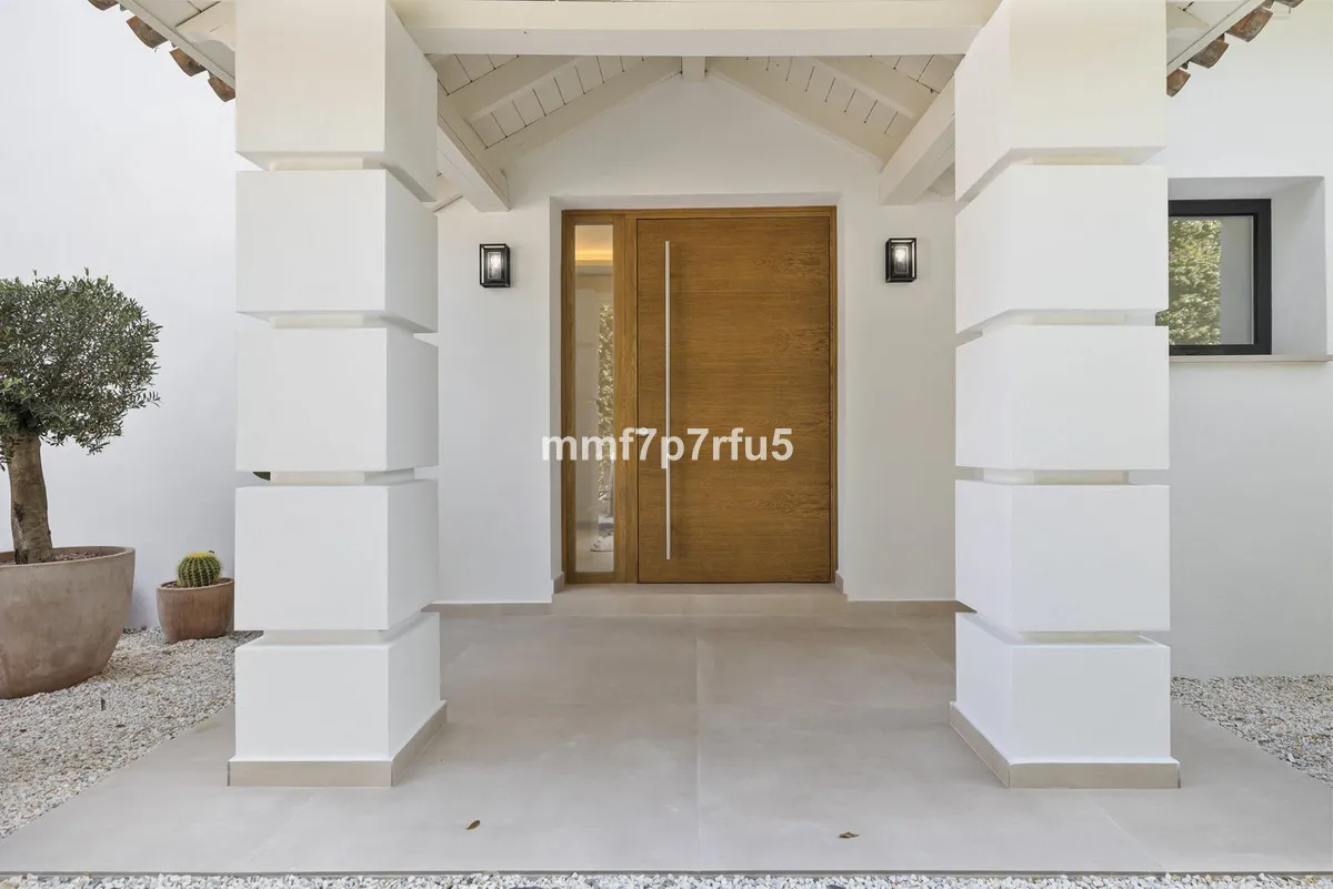 a4e0c615-3ca8-4ade-a1ed-bd07d2302bcd