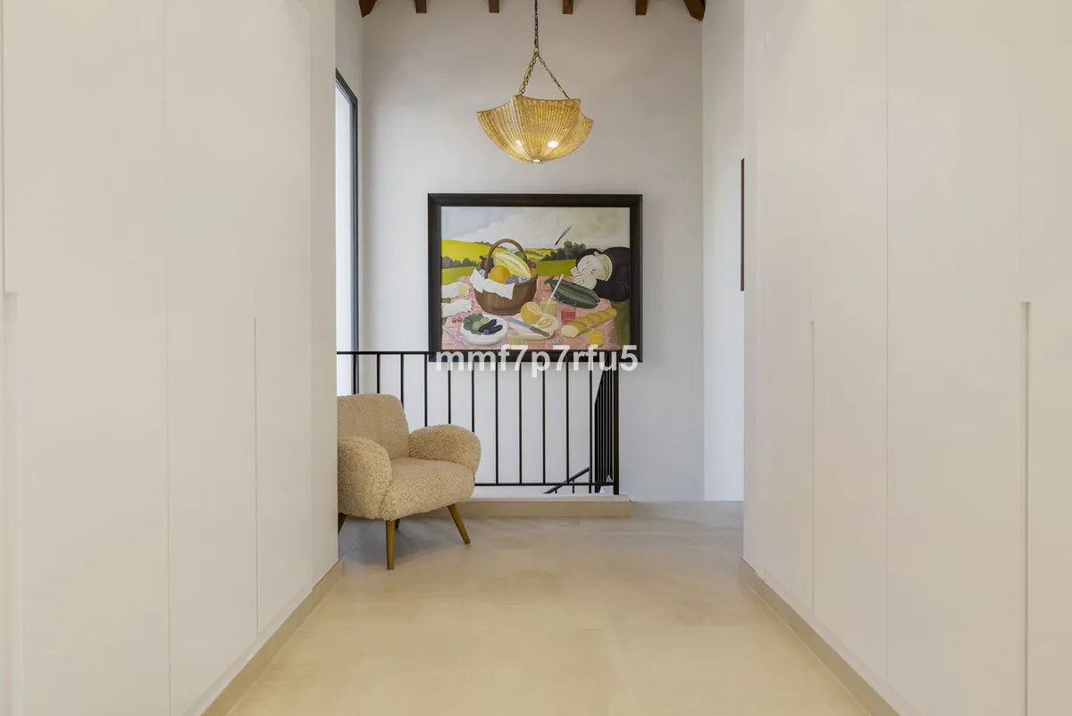 a9b5ea56-3d63-4976-a2a2-b25f7931993e