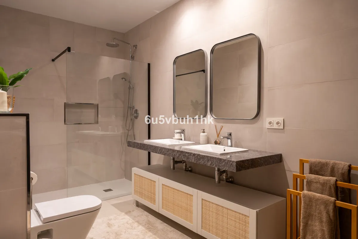 d95946b8-499d-42a5-869d-eedf42f8213e