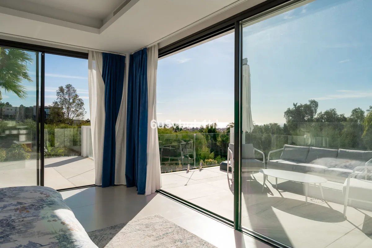 fd4b040a-16e4-47ca-b629-94f08acc421b