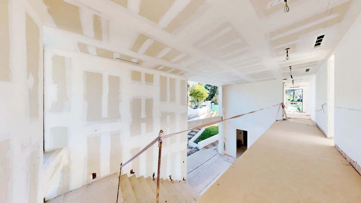 cc1c1d22-c5c8-47a9-8a8e-18f8047df56d