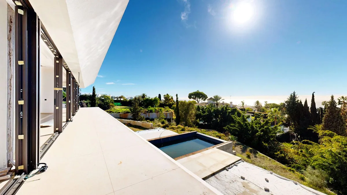 f042d50a-17b7-49d0-91ab-2dc3a1edb2e5