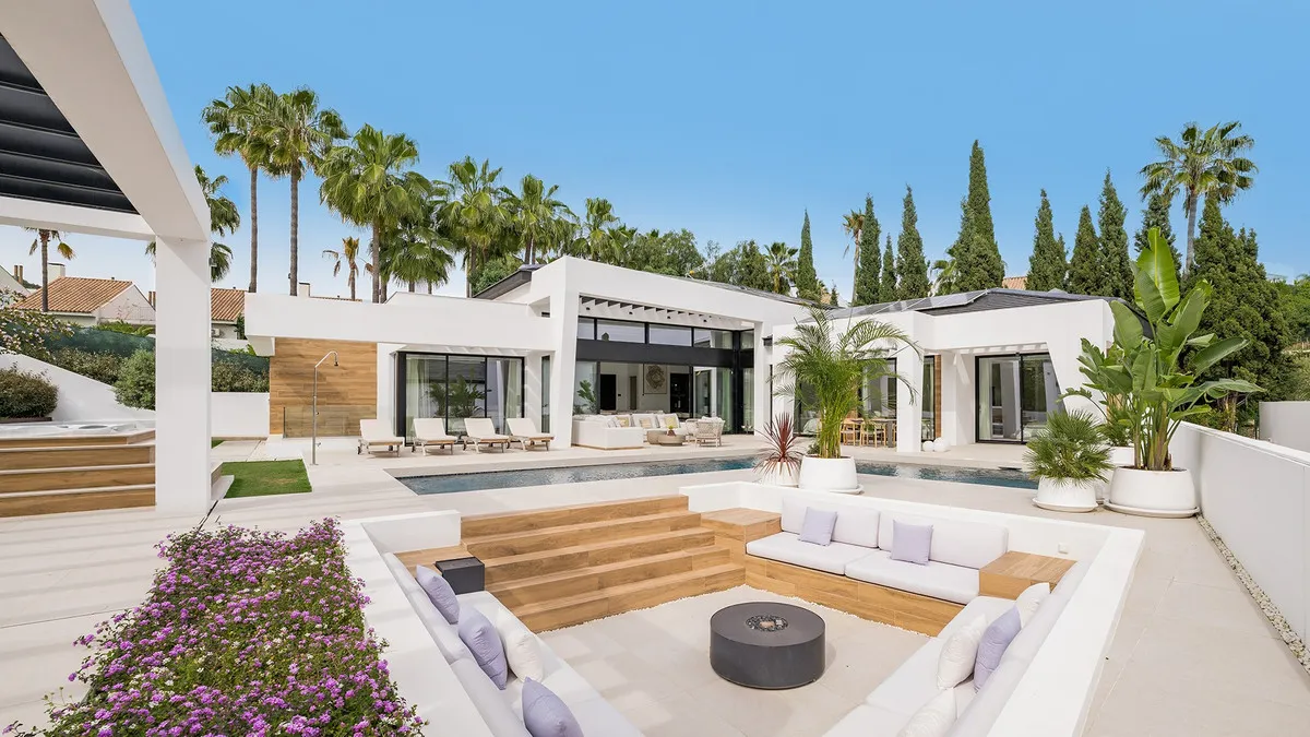 8aee4aae-cf74-48a0-92f6-5e761722b204