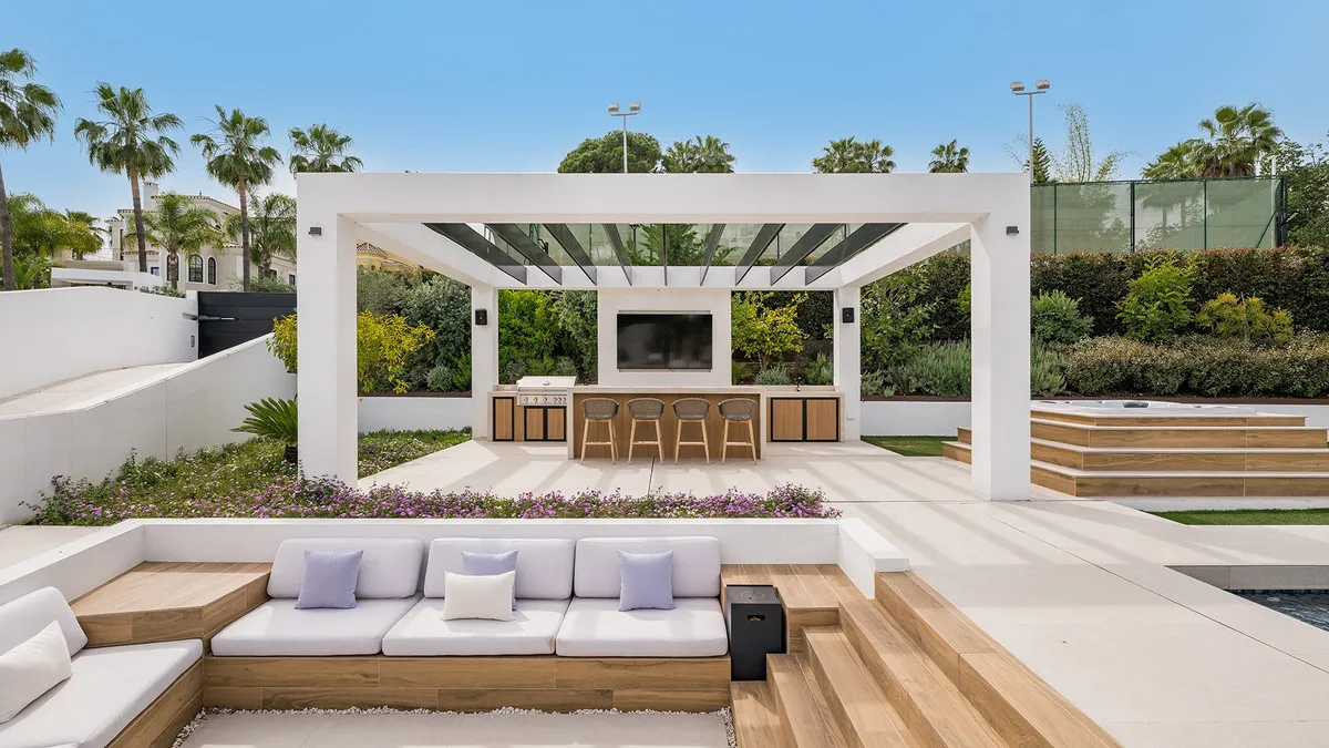 9179660c-b100-4807-9c62-657083e0c2ba