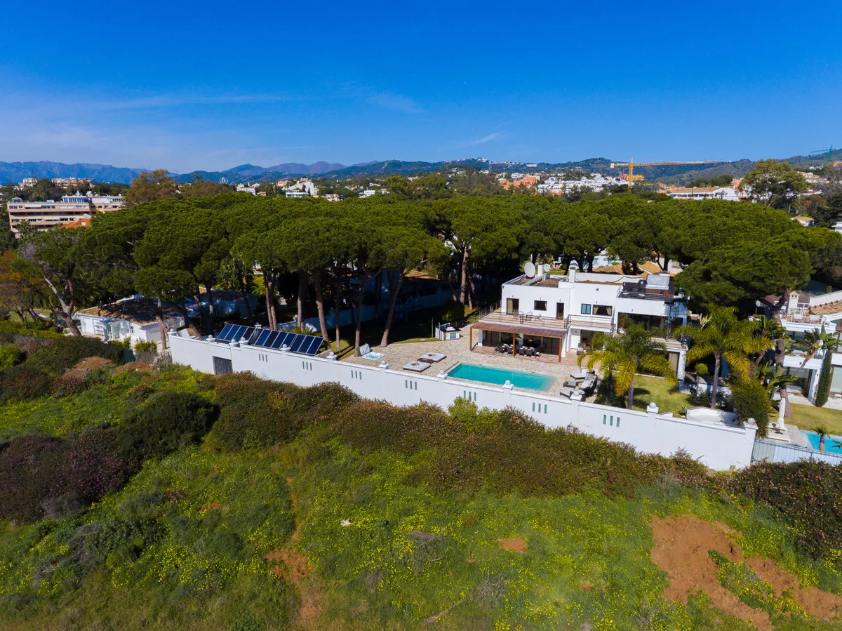 Artola Beachside Luxury Villa