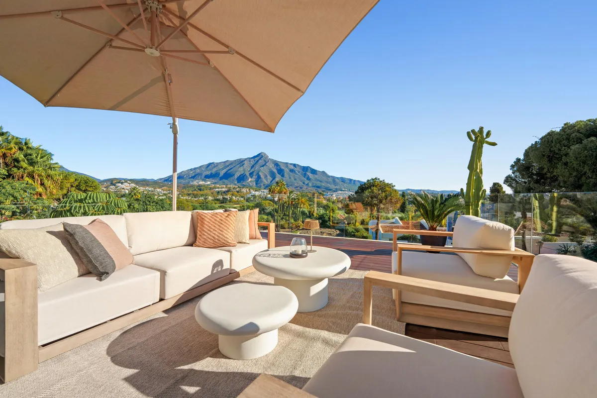 abf7cbd5-9f5e-4843-95ee-14e6e3a03b5a