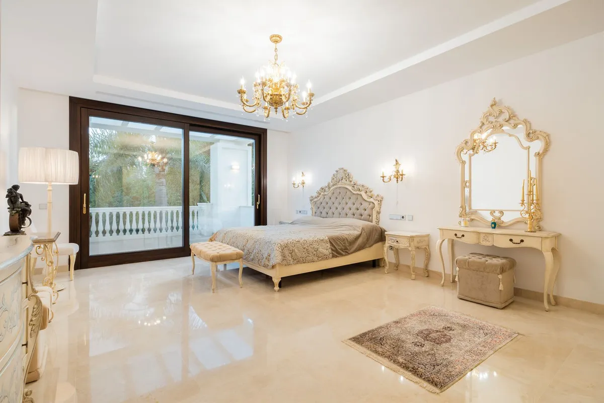 5d5bd584-f75b-4637-9c4d-969dd66e211b