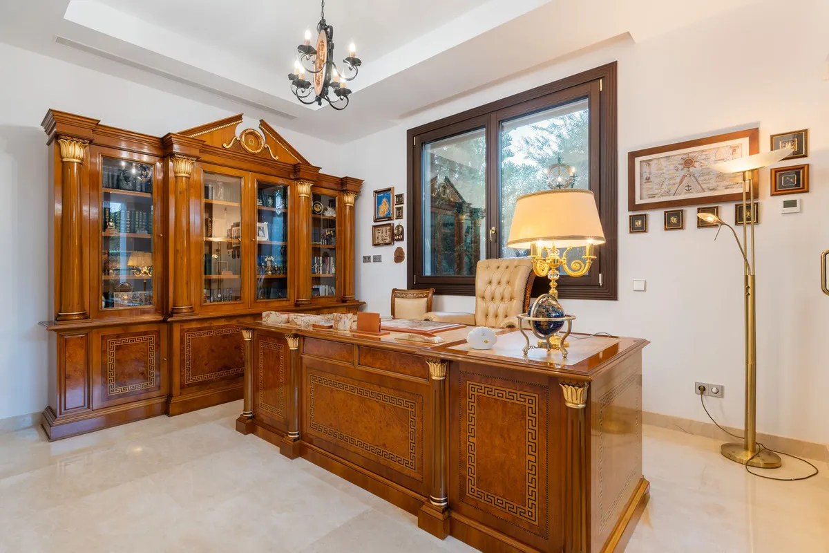 6d3d7bcf-5b8f-46e6-8e56-609ad32f16c9