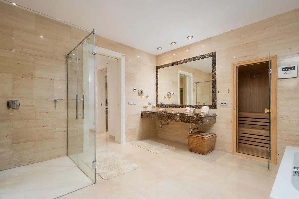 73803656-62a6-430e-9526-8805deb88399