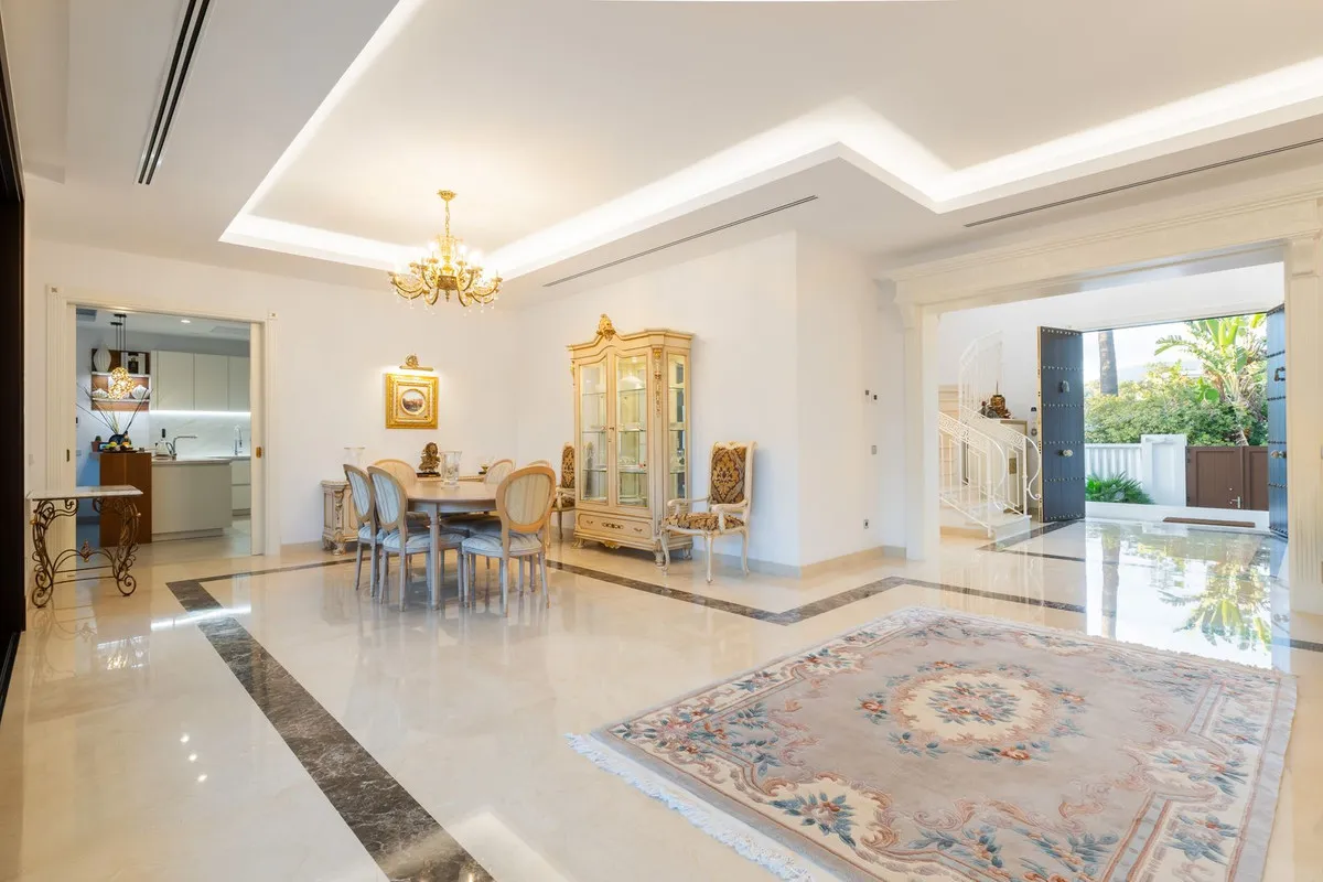 ba338669-1078-40f4-9d54-b60f5b7d9515