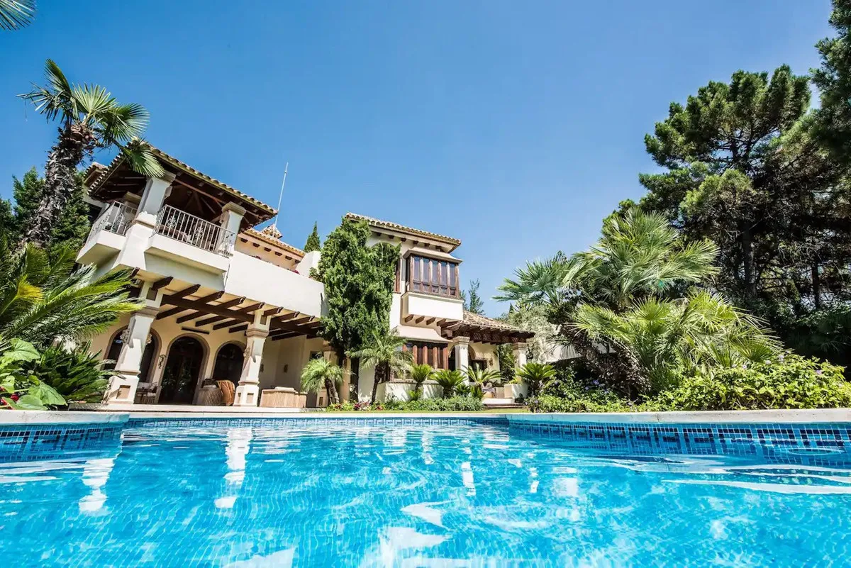 Exquisite La Zagaleta Villa Retreat