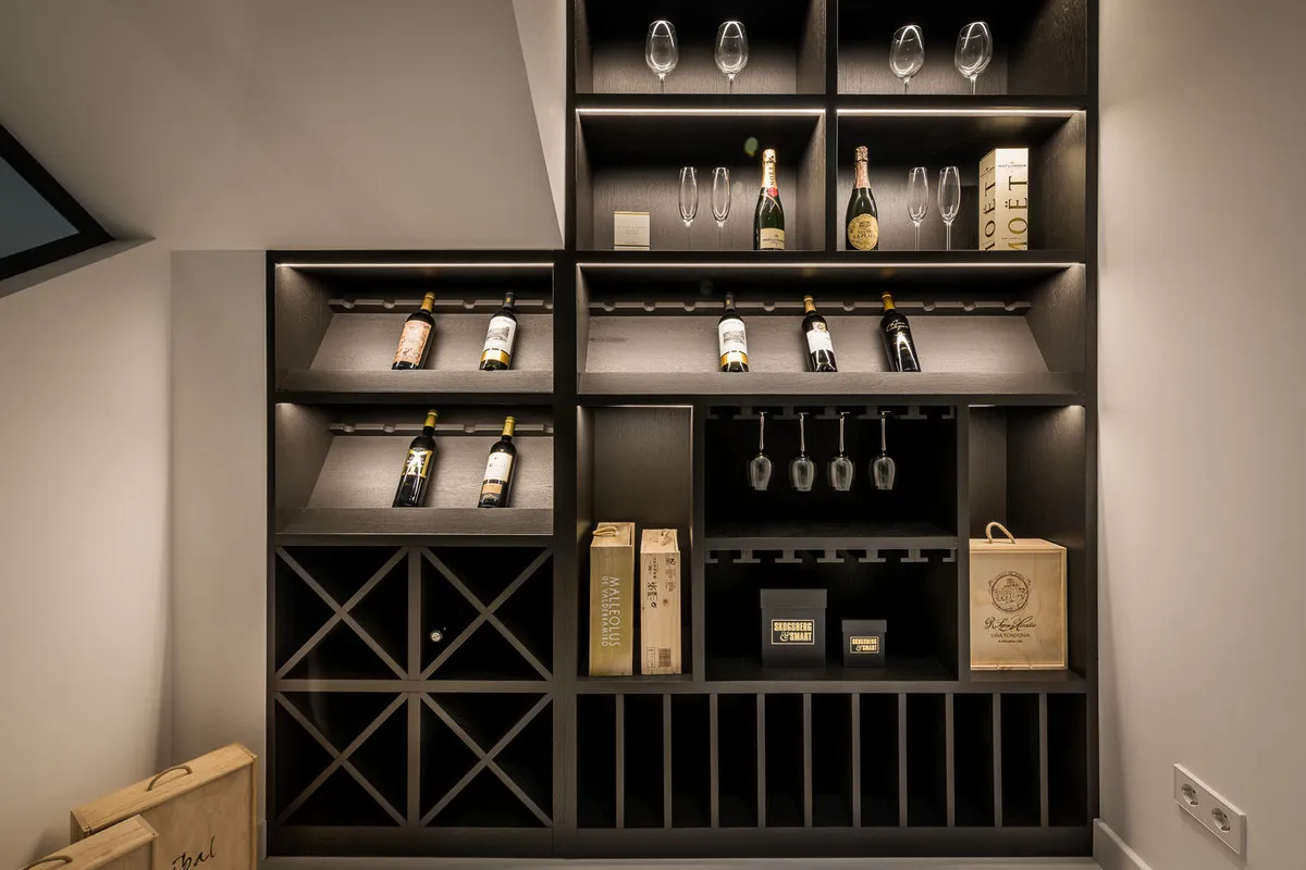 2d6b106c-c6de-4068-b17b-7f44165c2c41