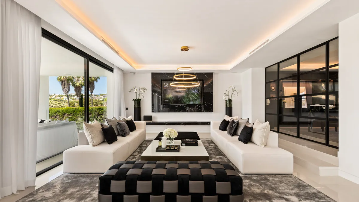 3b09dd0c-87c6-4805-b5d0-fea590f0dc40