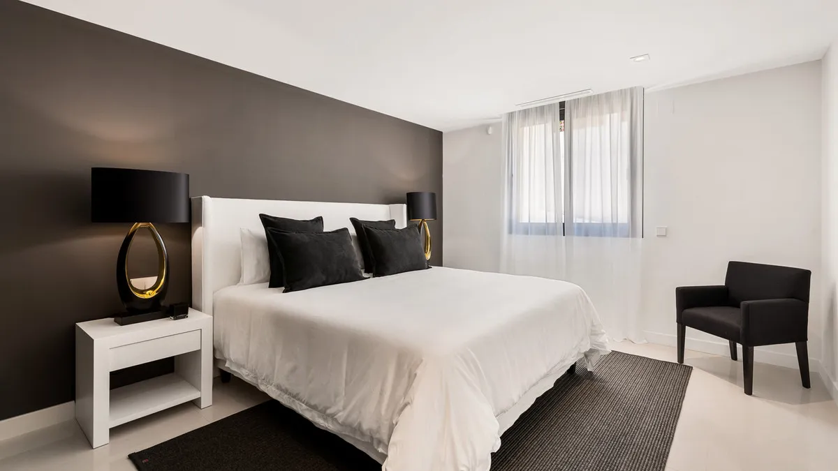 7545d4a0-aa61-4863-bb97-9208def09d77