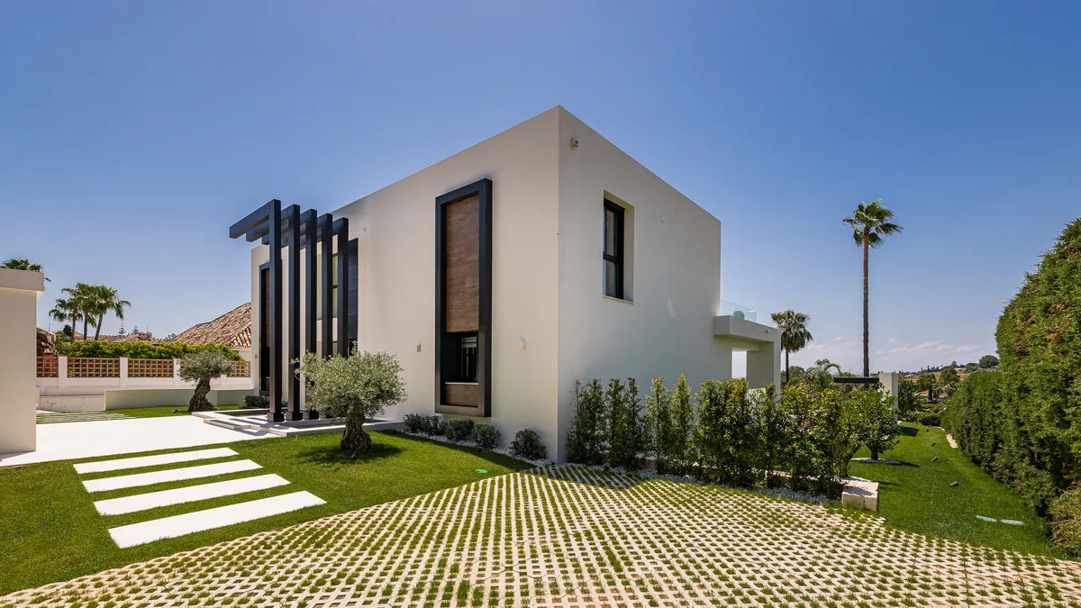 89bf579e-4ccb-4a43-8221-d6b93e3c8e45