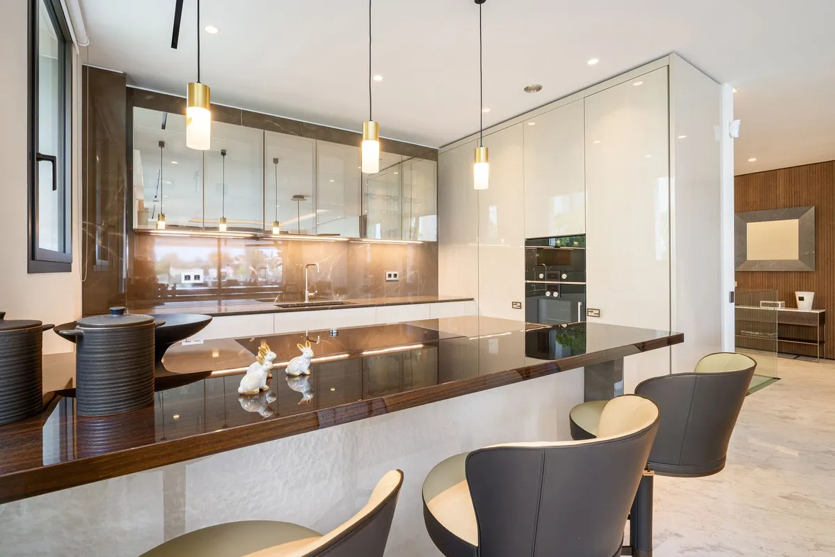 Epic 13 Luxurious Duplex in Marbella Golden Mile