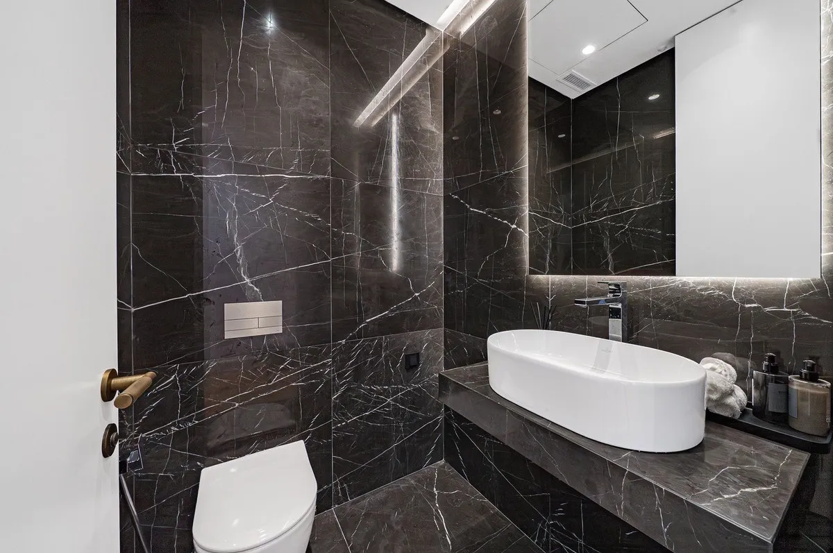 3713889e-8786-4ce8-8dbd-f26a1a2146b5